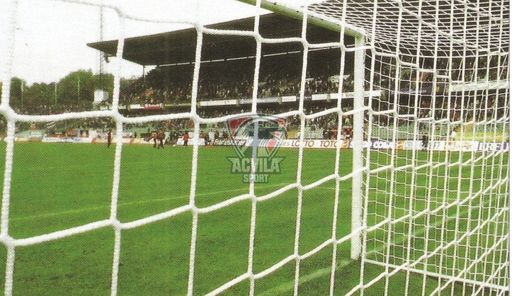 Plasa porti fotbal VIXEN 7,5mx2,5m (4mm) - acvilasport.md photo Plasa porti fotbal VIXEN 7,5mx2,5m (4mm)