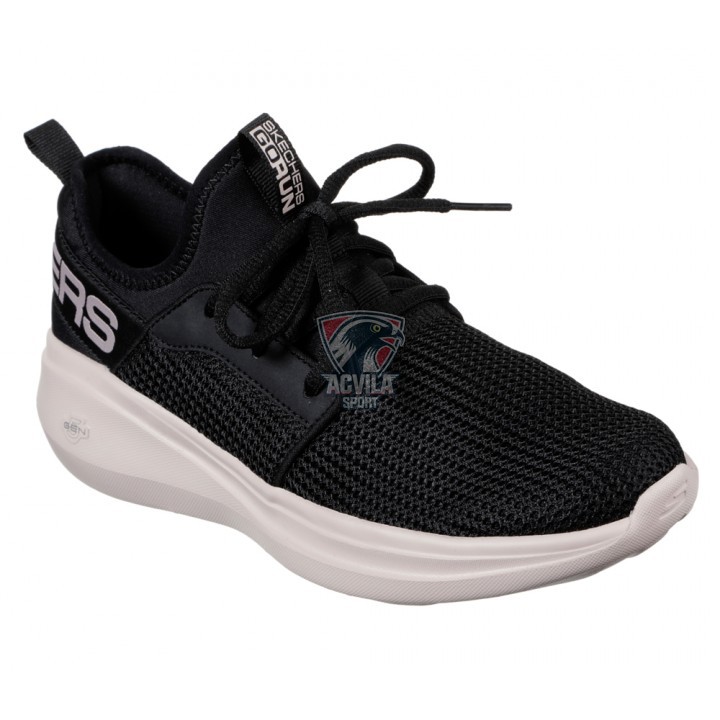 photo Спортивная обувь Skechers Go Run Fast – Quick 128010